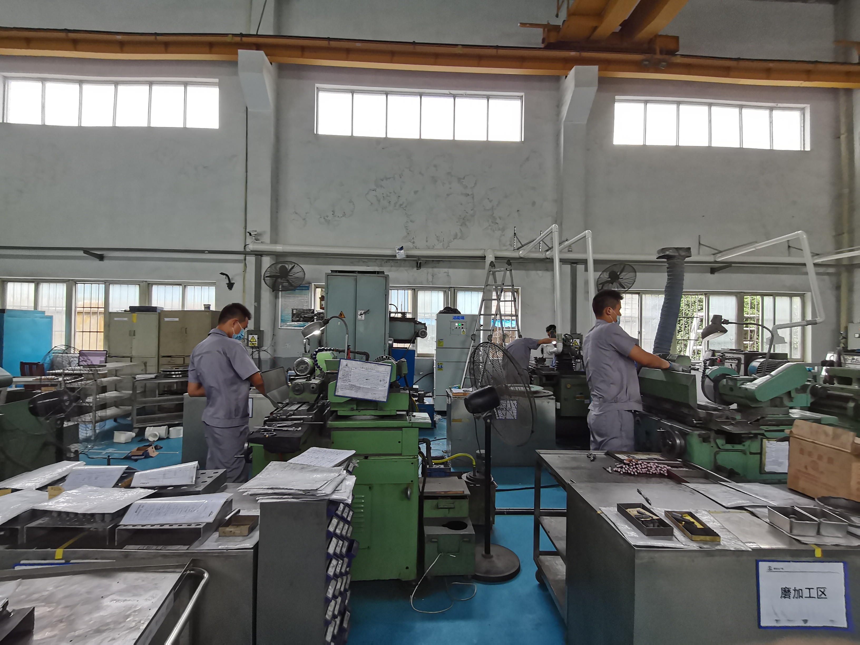 激光切割機(jī)除塵設(shè)備 激光切割機(jī)除塵設(shè)備