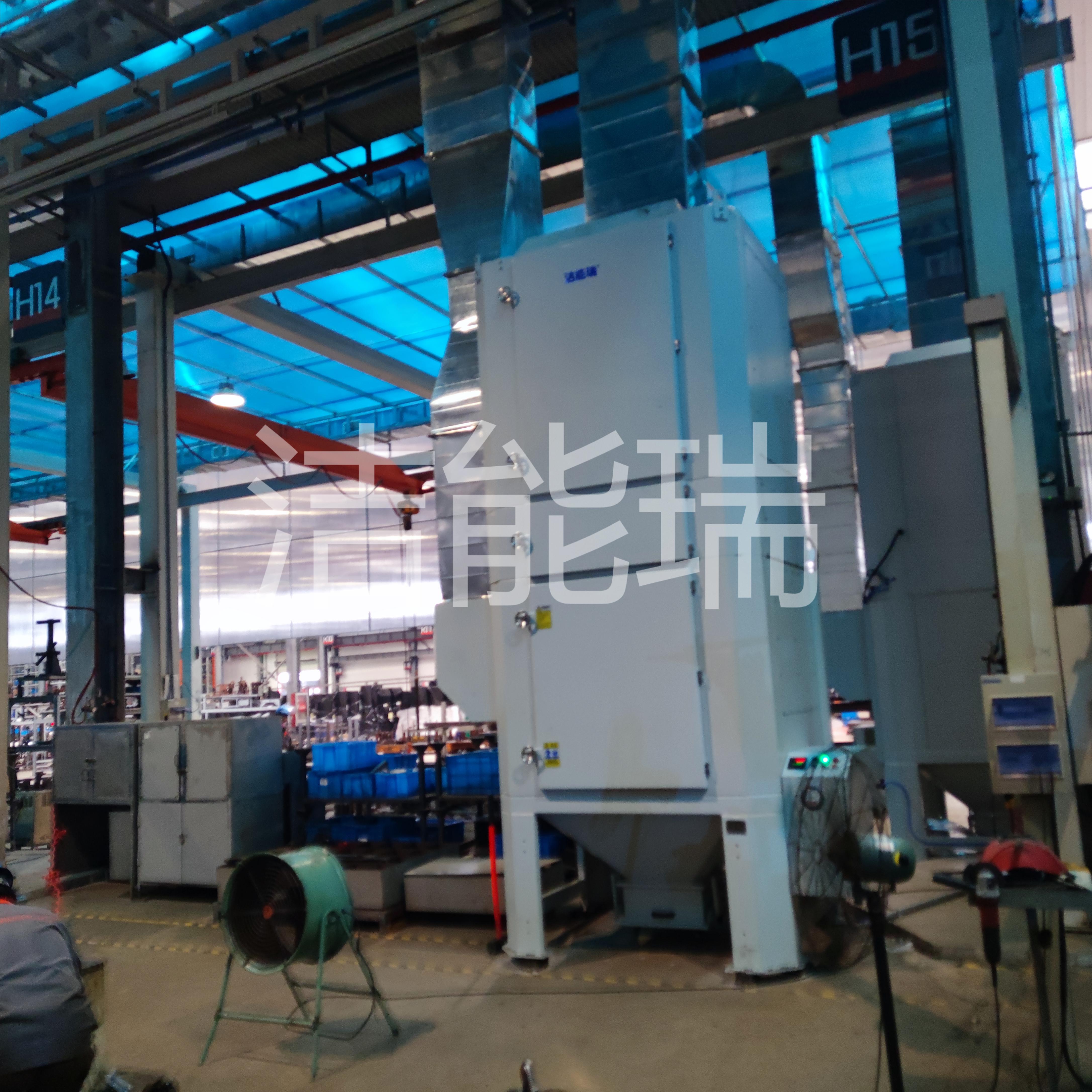 激光切割機(jī)除塵設(shè)備 室內(nèi)除塵系統(tǒng)案例1