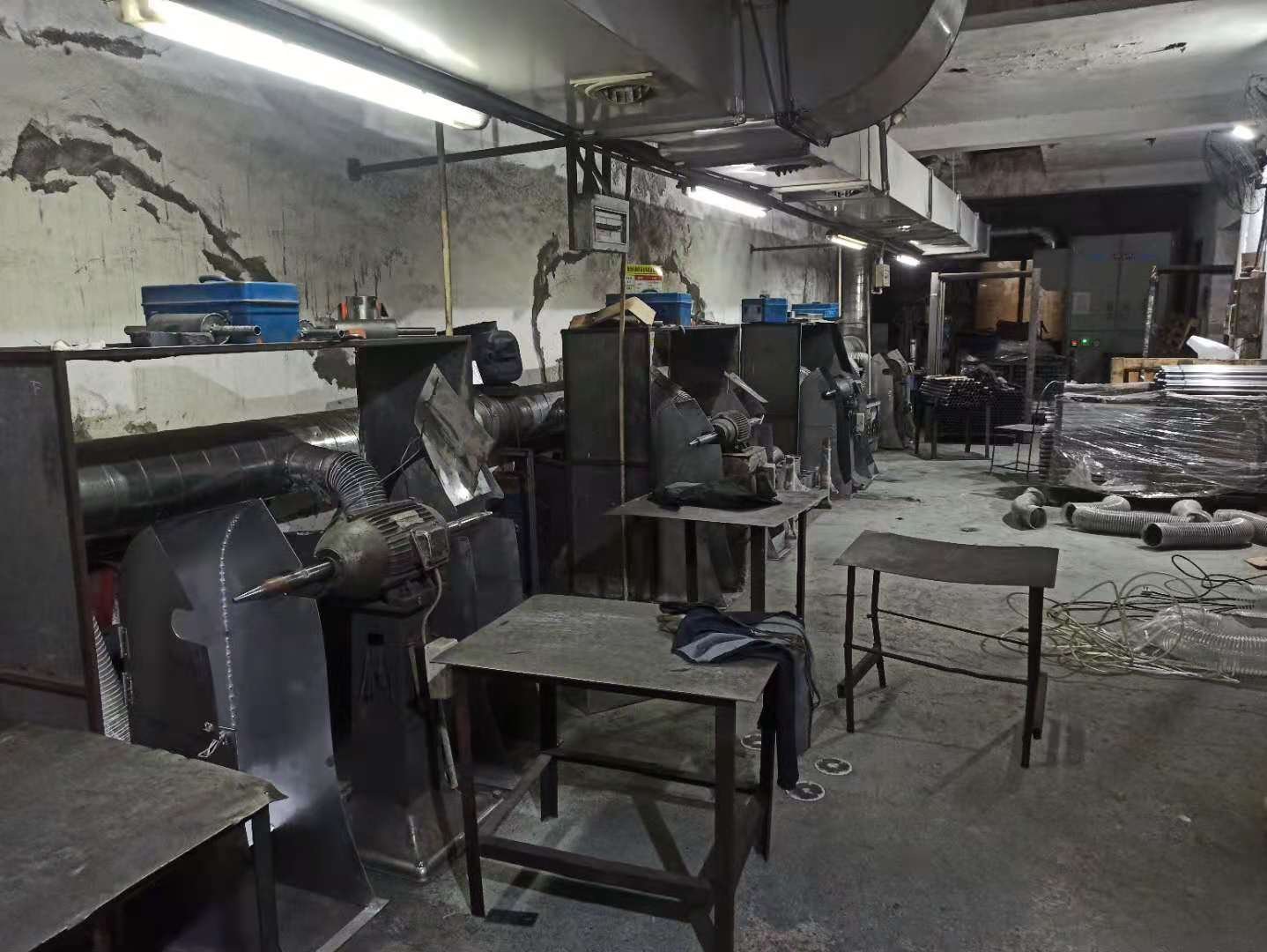 激光切割機(jī)除塵設(shè)備 激光切割機(jī)除塵設(shè)備